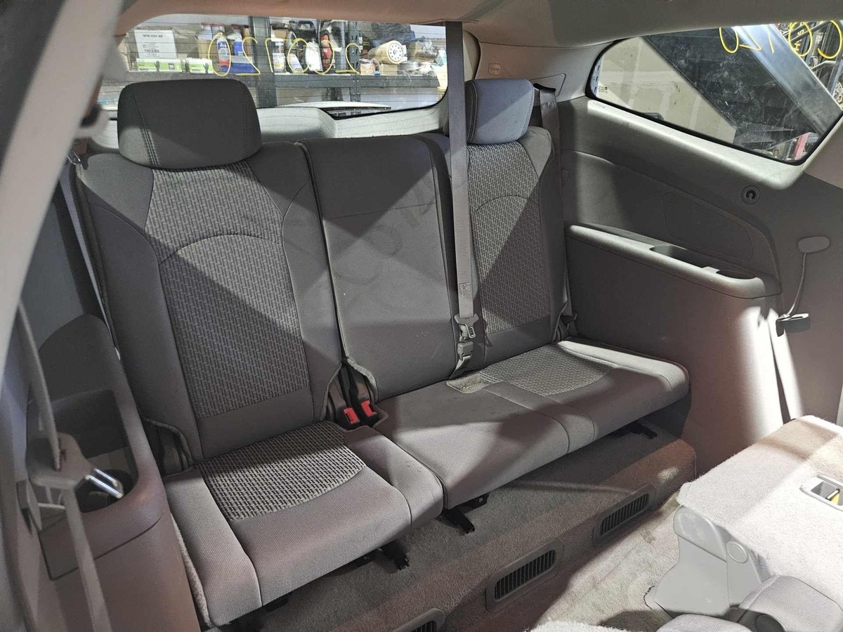 2010 Chevy Traverse 3rd Row Gray-83C Cloth Split Bench Seat