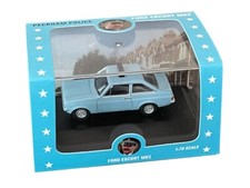 Only Fools and Horses Waynes Police Ford Escort OO Scale OXFORD DIECAST
