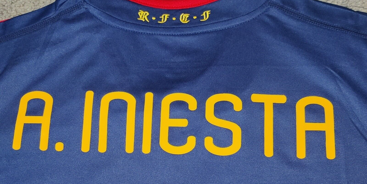 Spain 2009/2010 Iniesta #6 Away World Cup Final Retro Soccer Spain 2009/2010 Iniesta #6 Away World Cup Final Retro Soccer