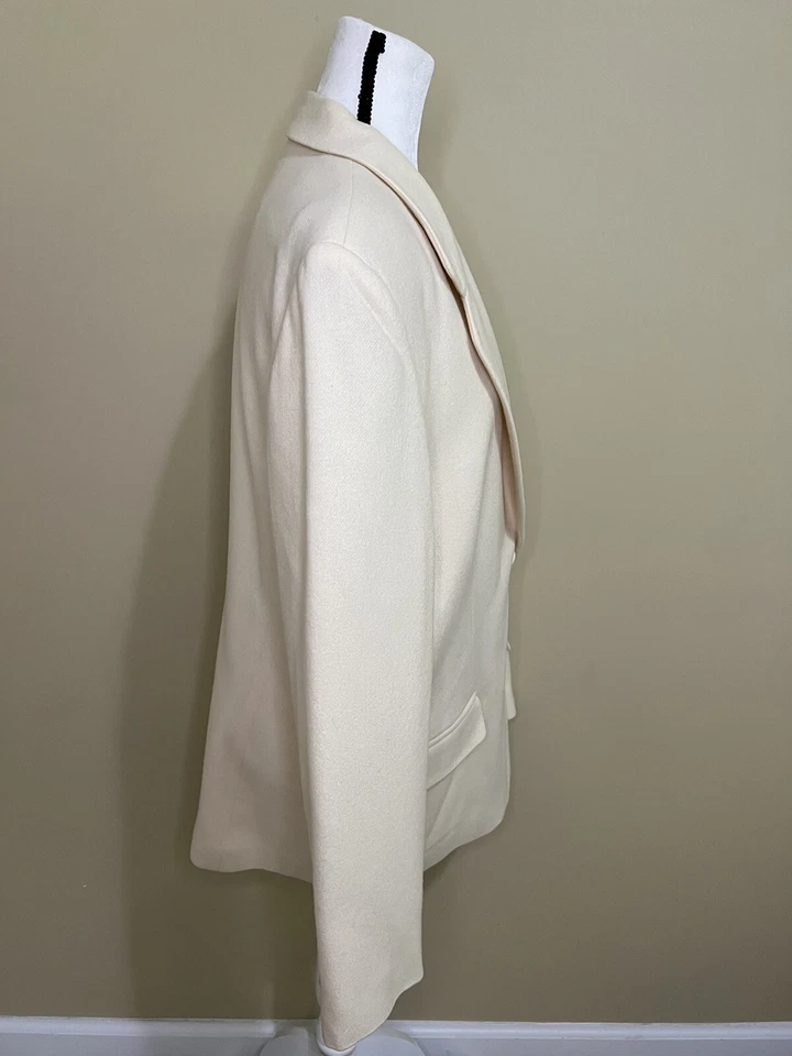 Vintage Worthington Women Ivory 100% Wool Blazer Padded Shoulders, Made In US,18 - Image 2 of 4