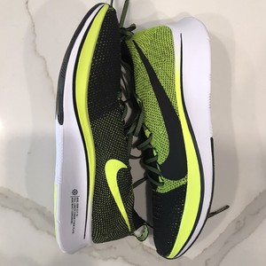 nike zoom fly flyknit black volt