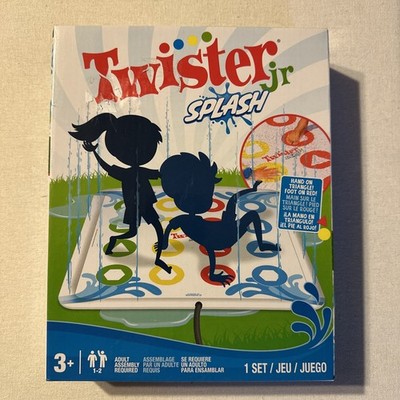 NEW Hasbro Twister Splash Water Game for Kids   Backyard Sprinkler