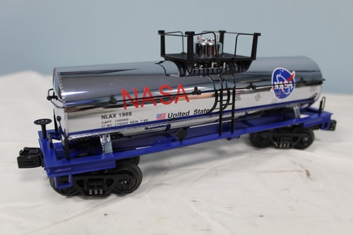 MTH Rail King 30-73212 NASA Tank Car NLAX 1969 (Chrome) - Picture 10 of 11
