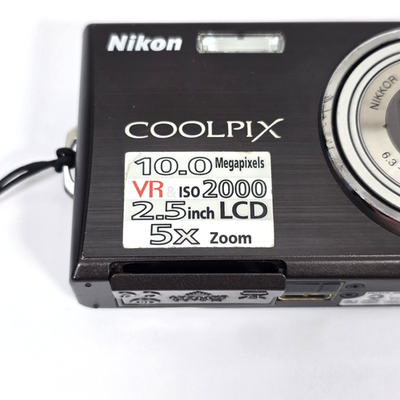 NIKON COOLPIX S550 DIGITAL CAMERA BUNDLE 10 MP 5x ZOOM BLACK +