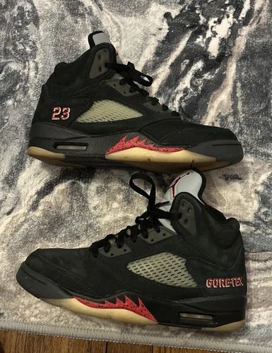 Size 8.5 - Nike Air Jordan Retro 5 GORE-TEX Off Noir DR0092 001 Women’s 🔥🔥