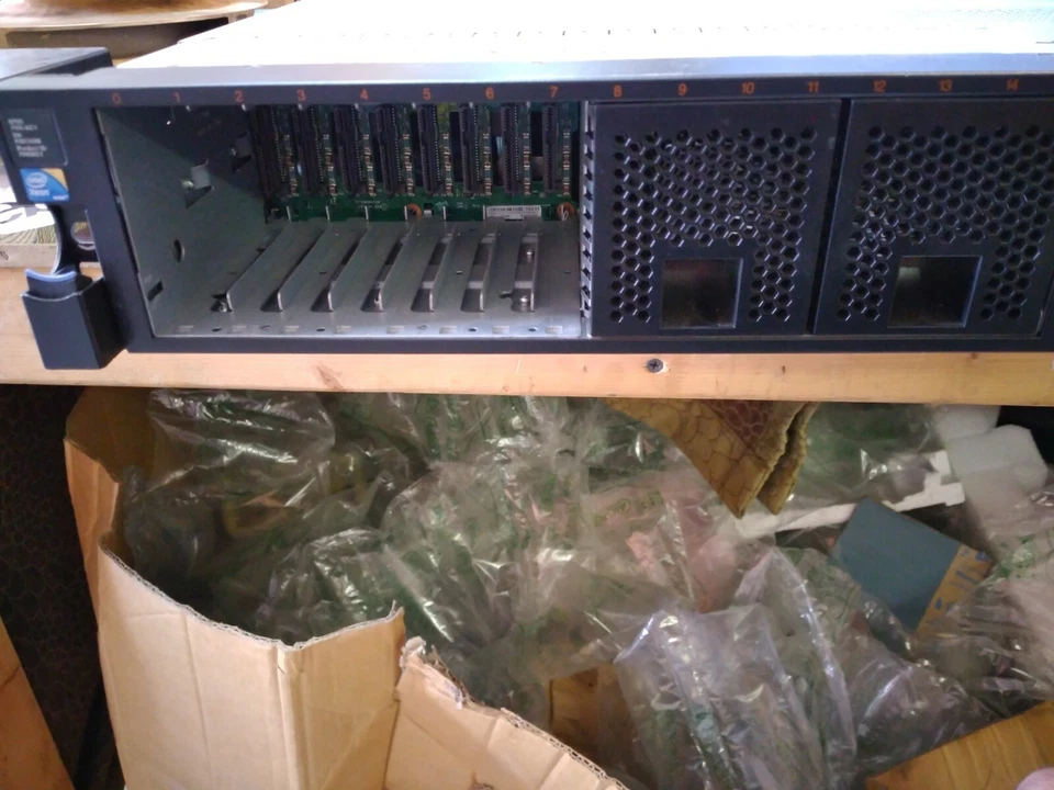 7945-AC1 IBM System X3650 M3 SERVER 2x SIX CORE L5640 2.26GHz 48GB RAM NO HDD - Image 3 of 4