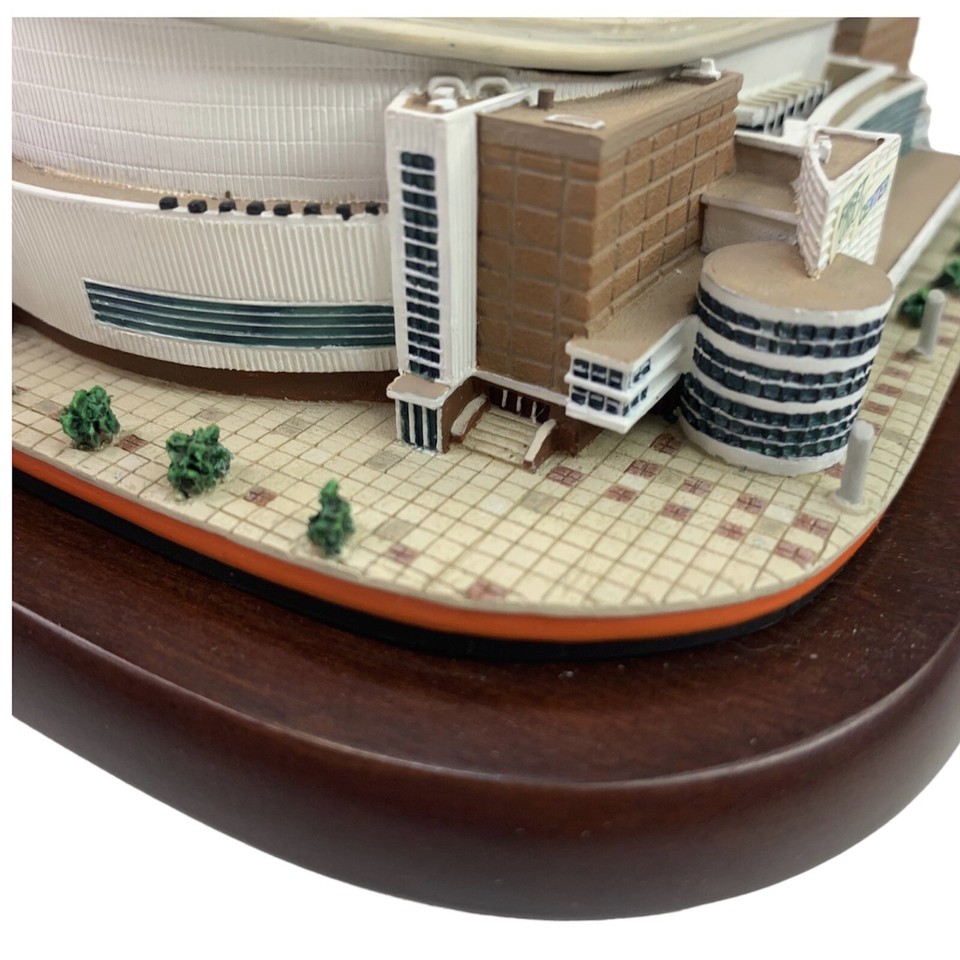 Danbury Mint Philadelphia 76ers First Union Center Stadium Replica No ...