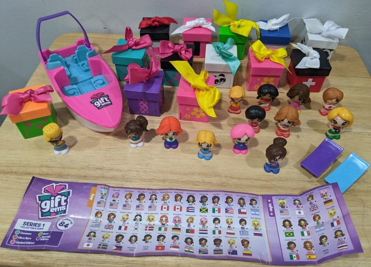 Gift Ems Series 1 Lot 13 Figures w/ Gift Boxes SpeedBoat Speed