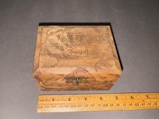 HAND MADE PYROGRAPHY BOX LIGHT WOOD POPPY LEAF FLOWER DEISGN VINTAGE