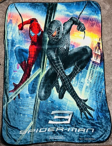 Vtg. 2007 Spiderman 3 Official Movie Promo Tobey Maguire Fleece Blanket 64”x93”