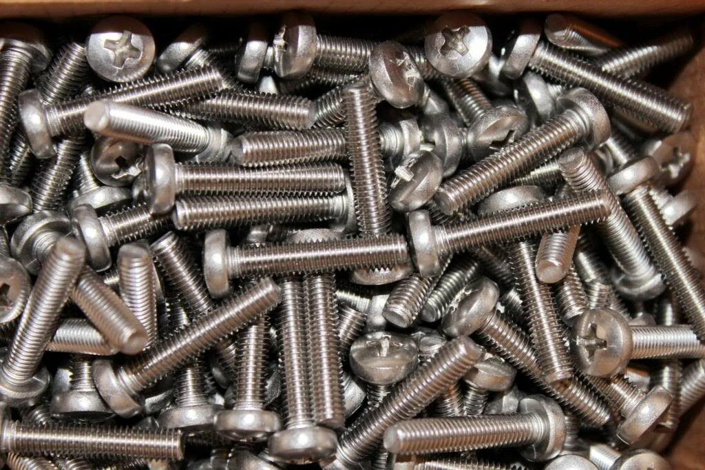 Set Viti ISO 14586 Acciaio Inox A2 Testa Piana Svasata TX 1875 Pezzi