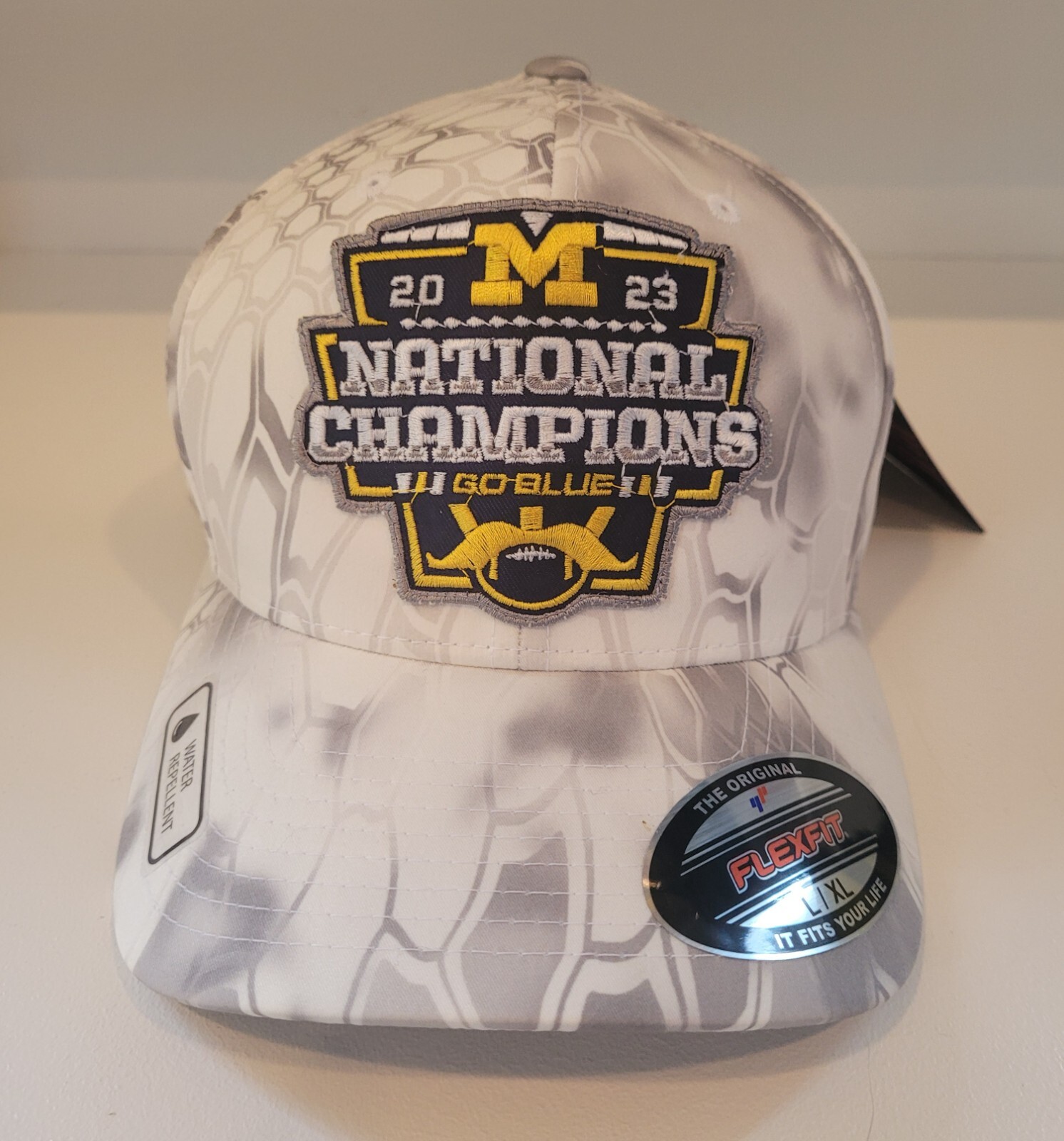 Michigan 2026 Basketball National Champions Script Trucker Hat - White/Navy main image 1