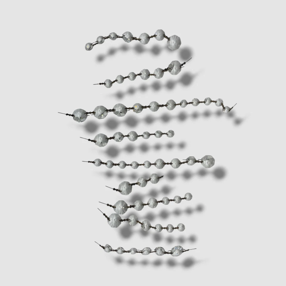 Safavieh Amoret 4 luces 12 pulgadas Dia. Lámpara de araña ajustable con cuentas Foto 2 de 4