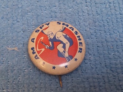 VINTAGE 1940's ''I AM A SPY SMASHER'' PINBACK BUTTON FAWCETT COMICS  7/8''