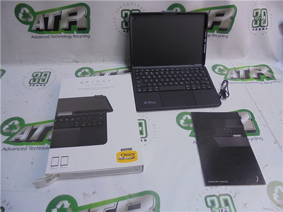 Brydge BRY8012 Wireless Keyboard for iPad 10.2 MAX+ w Trackpad Good Condition