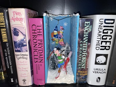 Art of Skiing Goofy Book Nook Disney handmade fan art Winter Snow Ski OOAK 