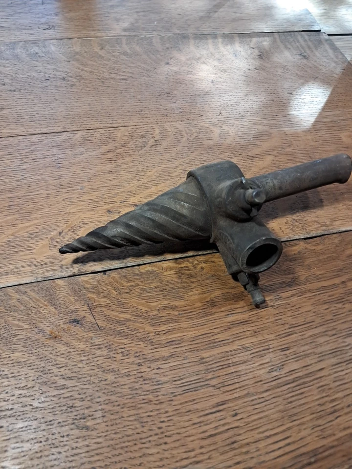 REED NO. 71 SPIRAL HANDHELD PIPE REAMER RATCHETS BOTH WAYS GOOD CONDITION Os186 - Image 4 of 4