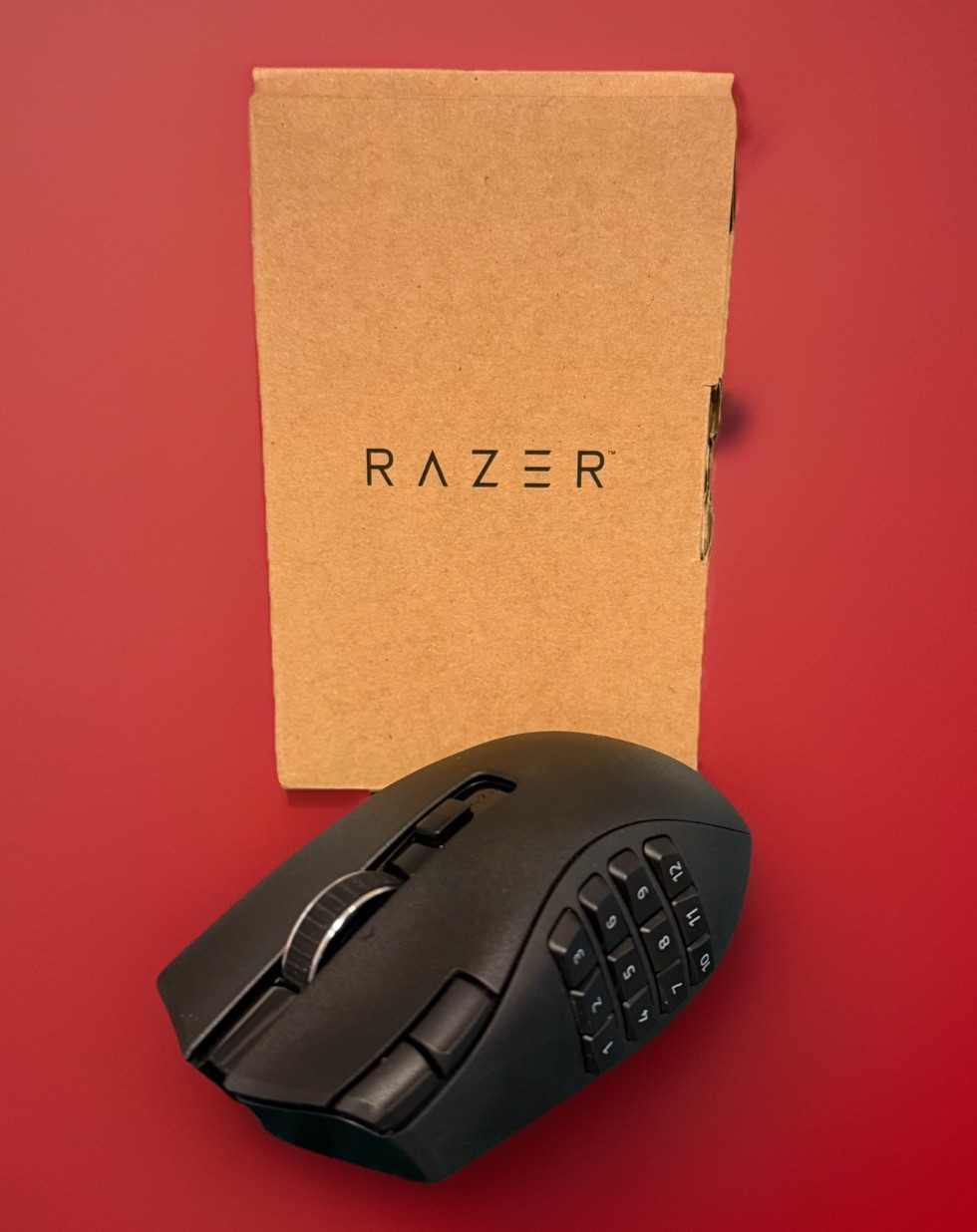 Razer Naga V2 HyperSpeed Wireless Optical Gaming Mouse NO DO