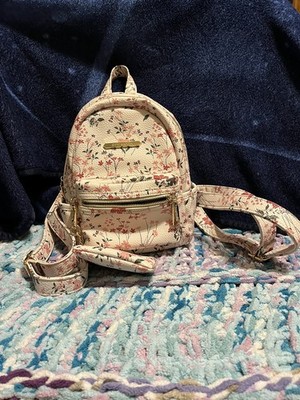 Steve Madden Women s White Floral Backpack Pebbled Vegan Leather & Coin Purse