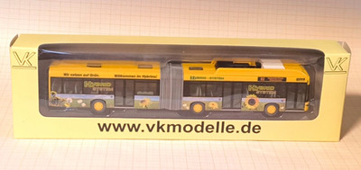 VK Modelle Solaris Urbino 18 Gelenkbus Modellbus DVB Hybrid-System Linie 82