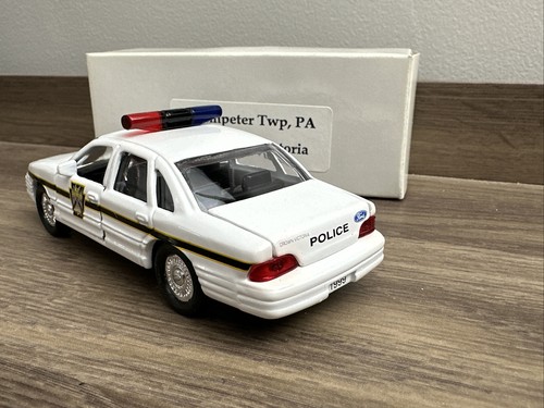 NEW Road Champ Premier 1/43 W. Lampeter TWP, PA, Police Ford Crown Victoria - Picture 2 of 2
