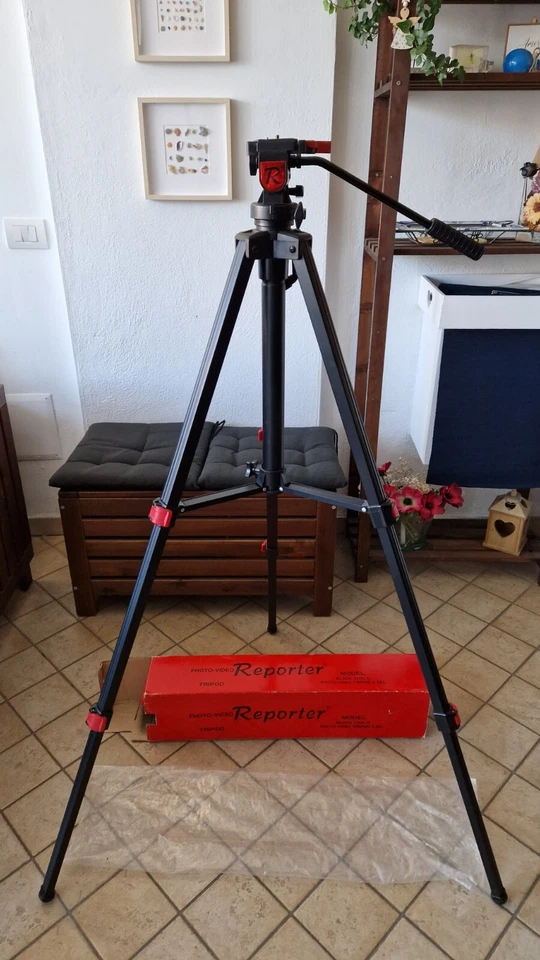 Treppiede Reporter Nero 2500 G. - Nero/Rosso - Immagine 3 di 3