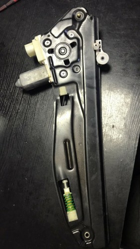 BMW E65 7er 730d LCI FENSTERHEBER HINTEN LINKS 7138863E