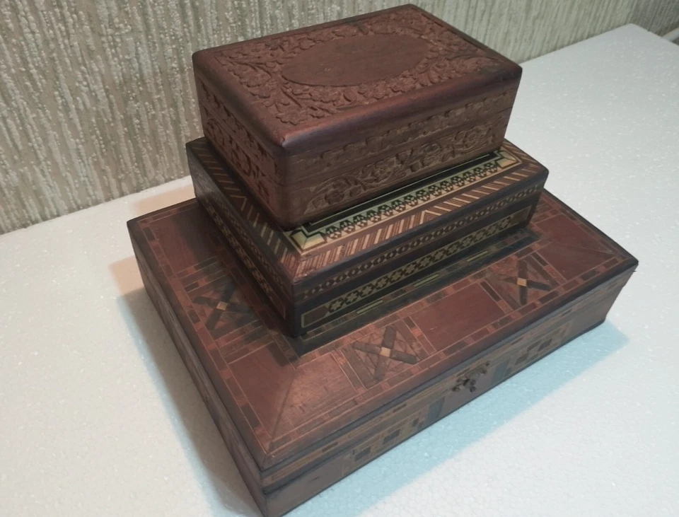 Drei  Schatullen aus Syrien, ca. 60 - 90 Jahre. Wunderschöne Intarsien/Schnitzer - Bild 3 von 4
