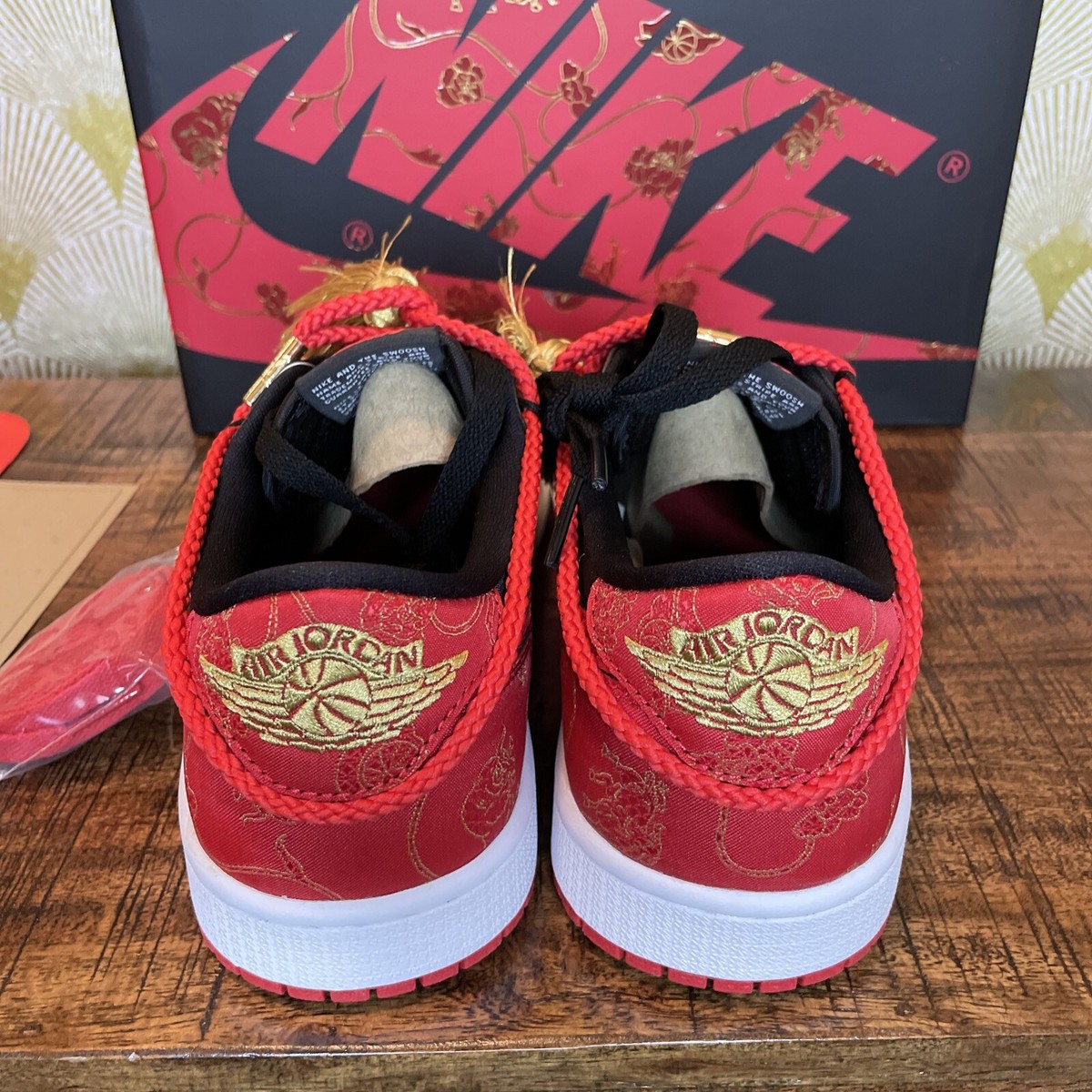 Air Jordan 1 Low OG Chinese New Year CNY - DS - M8- New OX Air Jordan 1 Low OG Chinese New Year CNY - DS - M8- New OX