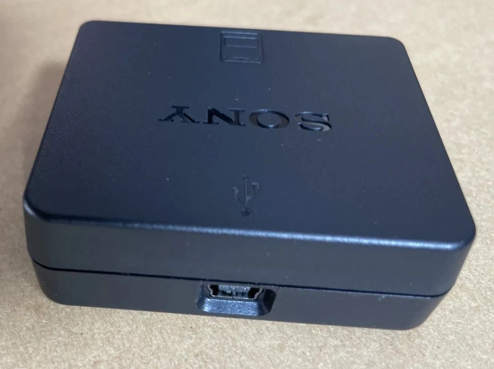 Sony Playstation 3 PS3 Memory Card Adapter CECHZM1 with cable - Image 4 of 4