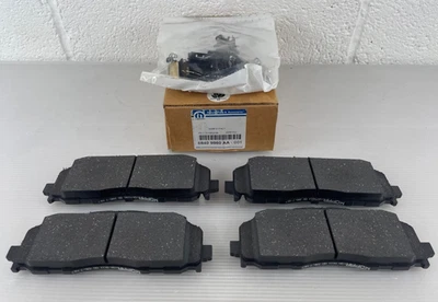 JEEP WRANGLER MK4 2.0 2.2D 2018- SET FRONT BRAKE PADS GENUINE PARTS 68409860AA - Image 1 of 4