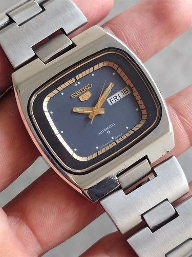 RARE Authentic Vintage Seiko 5 TV Screen Shape Blue Dial 6309 Automatic Watch