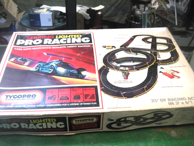 TYCO PRO HO#8112 Sebring Lighted Pro Racing Set Tested no cars