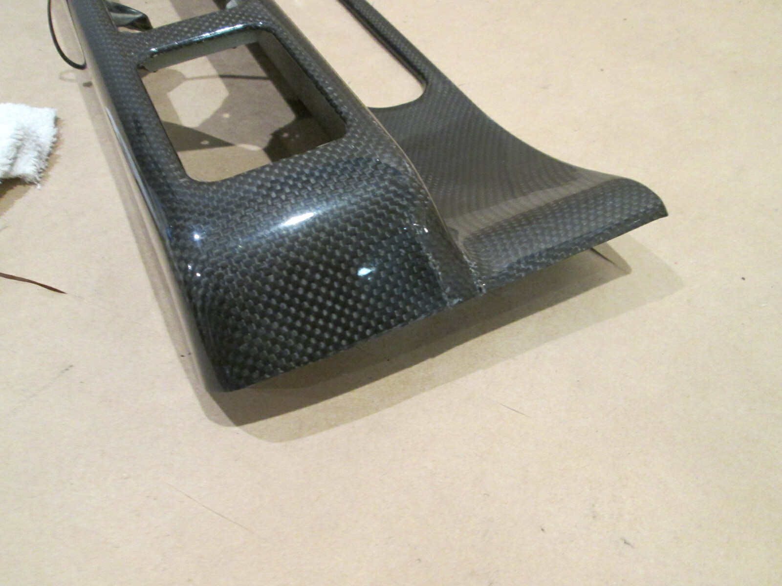Maserati 05,06 Gransport Carbon Fiber Center Console  - P/N 68326200