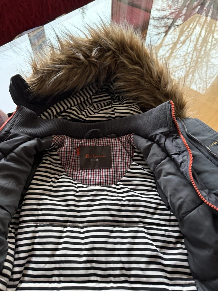 Chaqueta parka de piel sintética para niño Ben Sherman talla 2-4T Foto 4 de 4