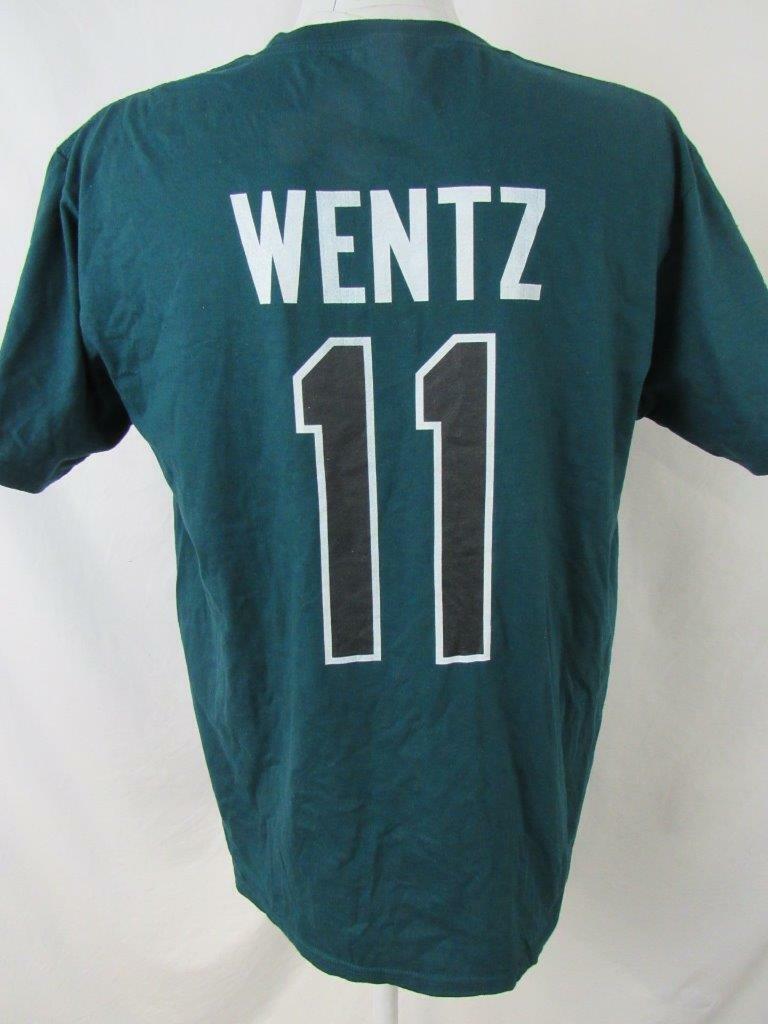 Philadelphia Eagles Mens Large Screened Carson Wentz #11 T-shirt