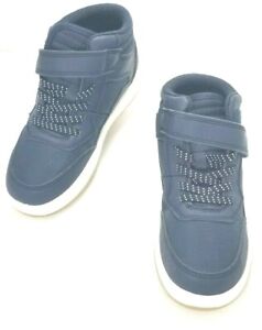 boys navy blue tennis shoes