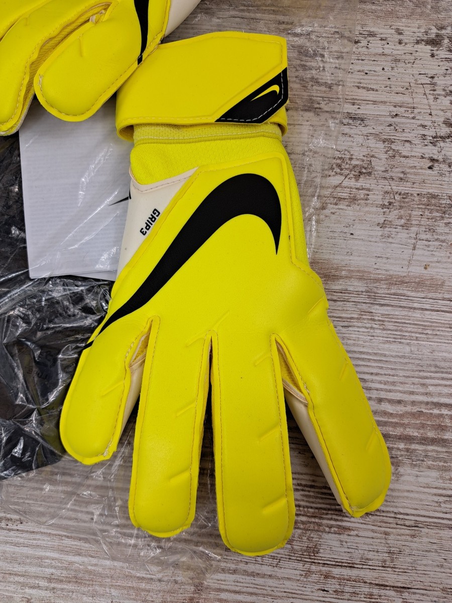 Nike GK Grip 3 Soccer Goalkeeper Gloves Yellow CN5651-765 Men's