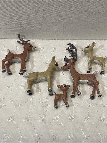 Rudolph The Reindeer & Family PVC Figures Misfit Toy Classic Media Lot Of 5 LN