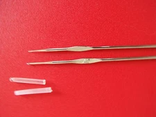 Metal/steel crochet hooks/needles,sizes 10 and 6 (1.00 & 1.60 mm)