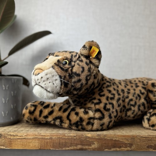 Steiff Laying Leopard With Ear Button - Large Leopard Collectible 17” - 064036 - Picture 15 of 22