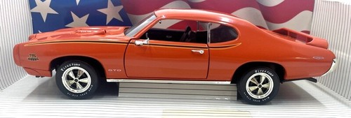 Ertl 1/18 Scale Diecast 7328 - 1969 Pontiac GTO Judge - Orange - Picture 3 of 5