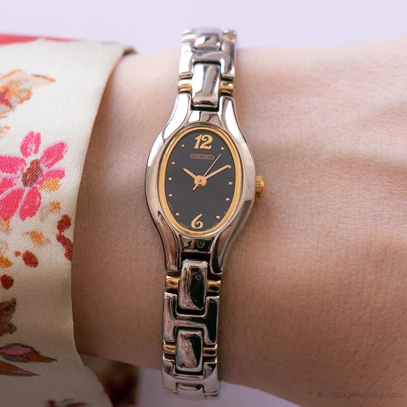 Vintage Seiko 1N01-0CT0 R2 Watch | Ladies Blue Dial Silver Vintage Seiko 1N01-0CT0 R2 Watch | Ladies Blue Dial Silver