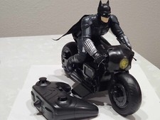 The Batman Batcycle RC with Batman Rider Action Figure | Spin Master | Fast Ship