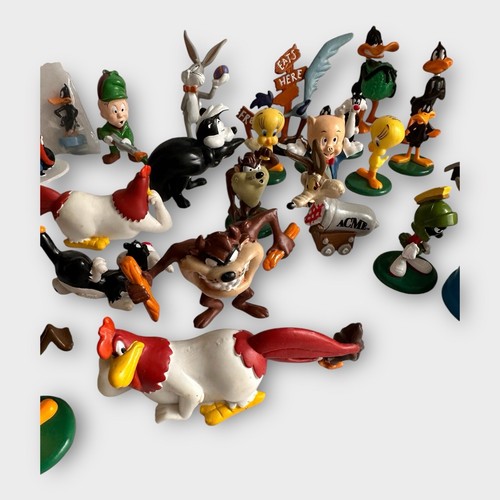 Bulk LOONEY TUNES Warner Bros Road Runner Foghorn Figurines Figures 90s Applause - Picture 2 of 12