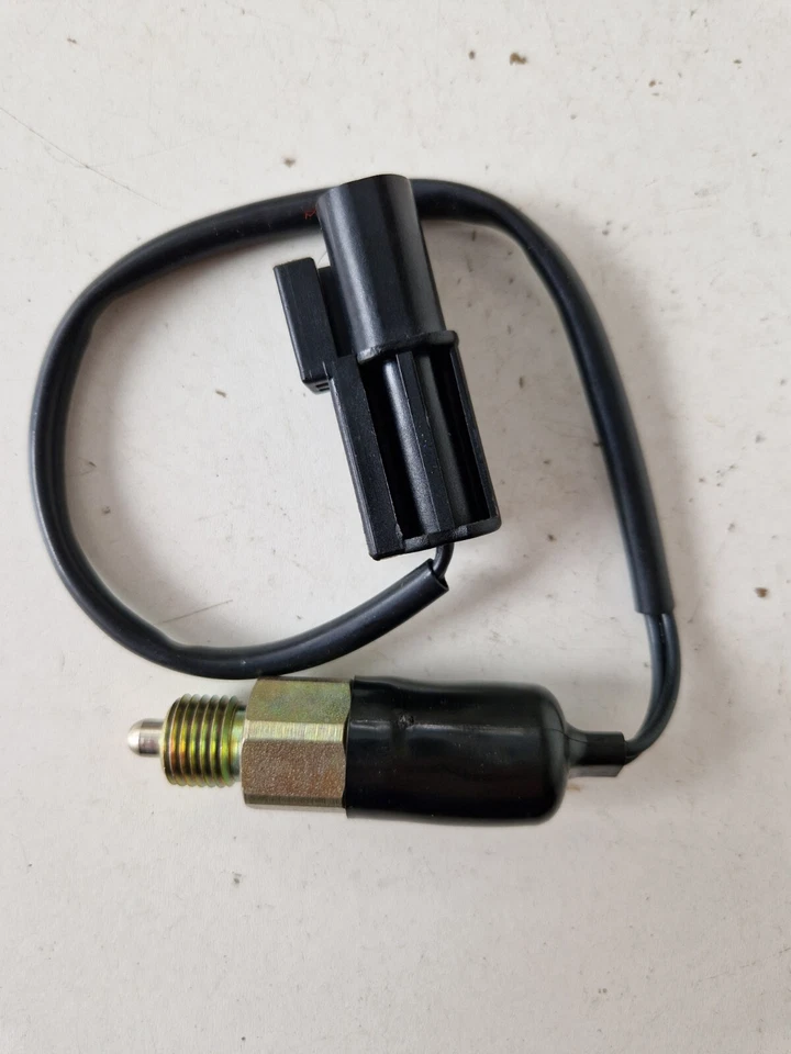 Compatível com Nissan Micra K11 1.0 1.3 1992 a 2000 interruptor de luz reversa intermotor 54007 - Imagem 2 de 4