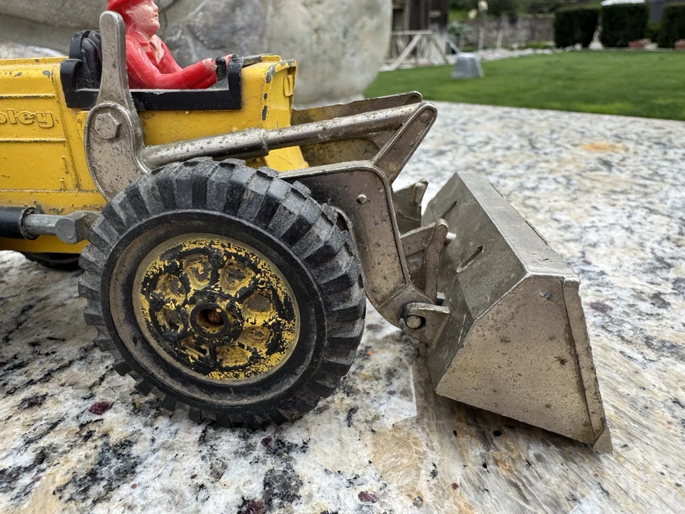 Cargador frontal HUBLEY amarillo vintage tractor metal años 60 EE. UU. 1803  Foto 4 de 4