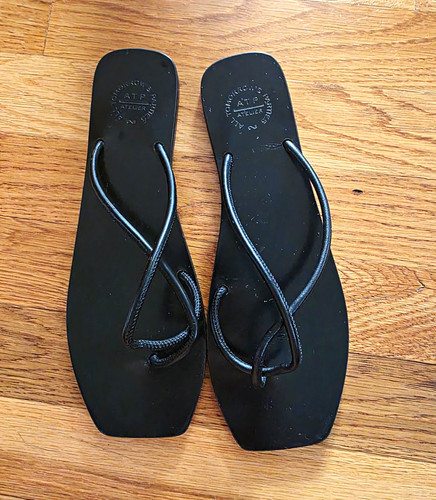 ATP Atelier Women’s Black Leather Square Toe Flip Flop Sandals US 8