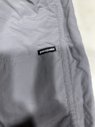 Patagonia Men’s Grey Shorts Size XXL Quick Dry - Picture 2 of 4