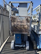 Genie Industries V18/32 18' Electric Scissor Lift